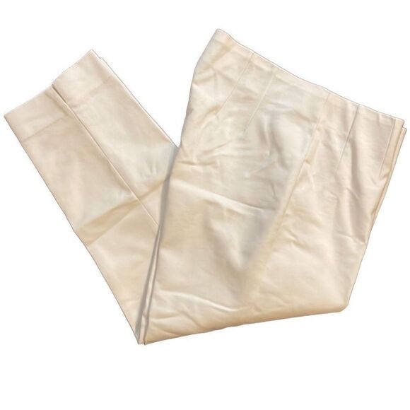 Chaps‎ Woman's White Fitted Capri Pants Size 10 - Picture 1 of 7
